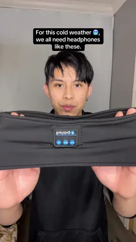 I sleep like a baby with these😮‍💨 #headphones #headband #bluetooth #sleep #ttshop  Headphones designed for your comfort. Perfect for sleeping without ear pain, listening to music while running, or enjoying a podcast while relaxing. Their ergonomic design fits perfectly and keeps your ears warm on cold days. Say goodbye to uncomfortable headphones and experience superior sound quality with these lightweight, wireless, and easy-to-use headphones. Ideal for sports, relaxation, and everyday use.