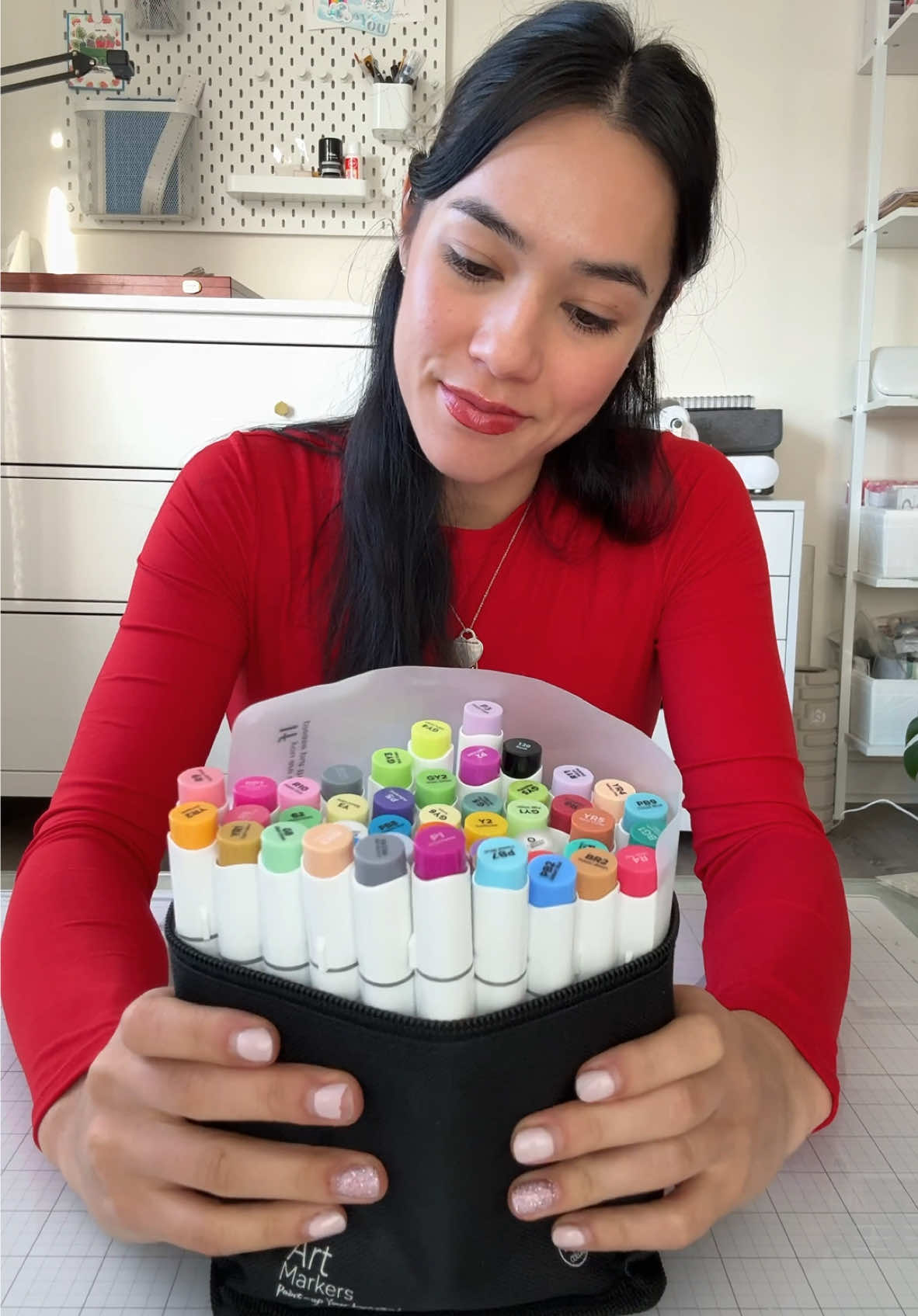 If the ornament is not handmade I DONT WANT IT… hehe what should i make next?   #easycrafts #handmadeornaments #diyornaments #diycrafts #ohuhu #ohuhumarkers @Ohuhuart 