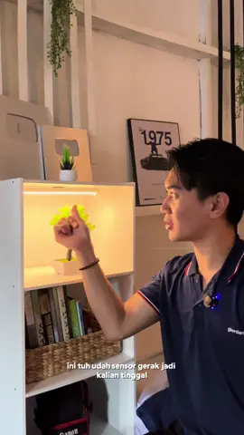 Lampu Tempel Tanpa Kabel Yang udah Ada Sensor Geraknya #lamputempel #lampukamar #lampuhias #lampu #lighting 