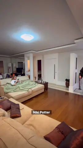 Just a little magical mischief to keep her on her toes! 🪄 My wand’s got jokes too—don’t worry, she’ll forgive me (I think) #fyp #potterhead #harrypotter #toys #christmas #magicwand 