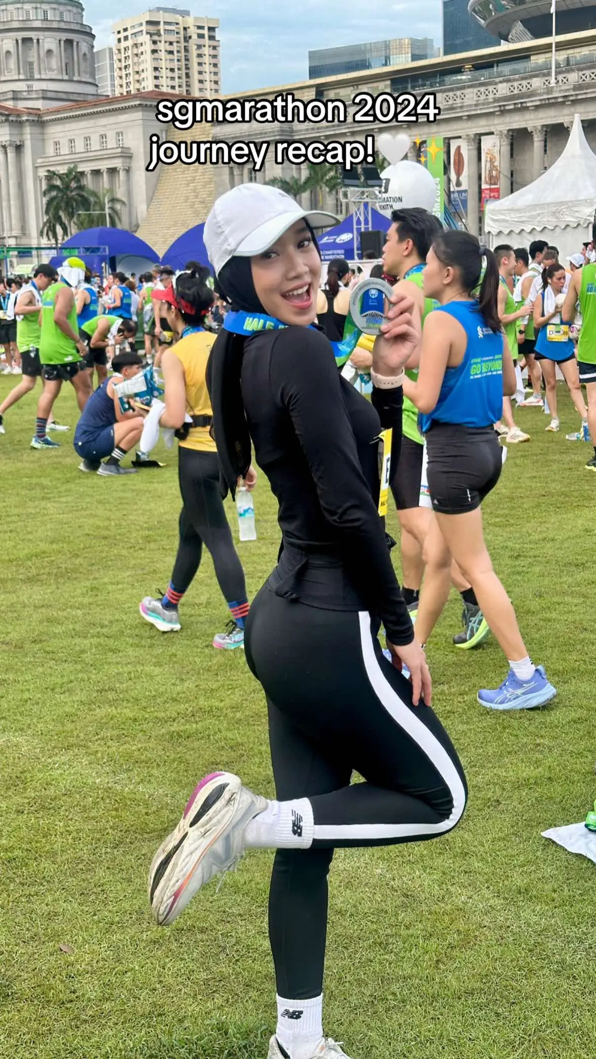 a huge milestone in my life journey and a truly remarkable way to close the year 🤍✨ masha Allah tabarakallah alhamdulillah bunch of thanks to all my fellows yang selalu support aku 🥹 #sgmarathon #scsm #halfmarathon #Running #runtok #wellness #fyp 
