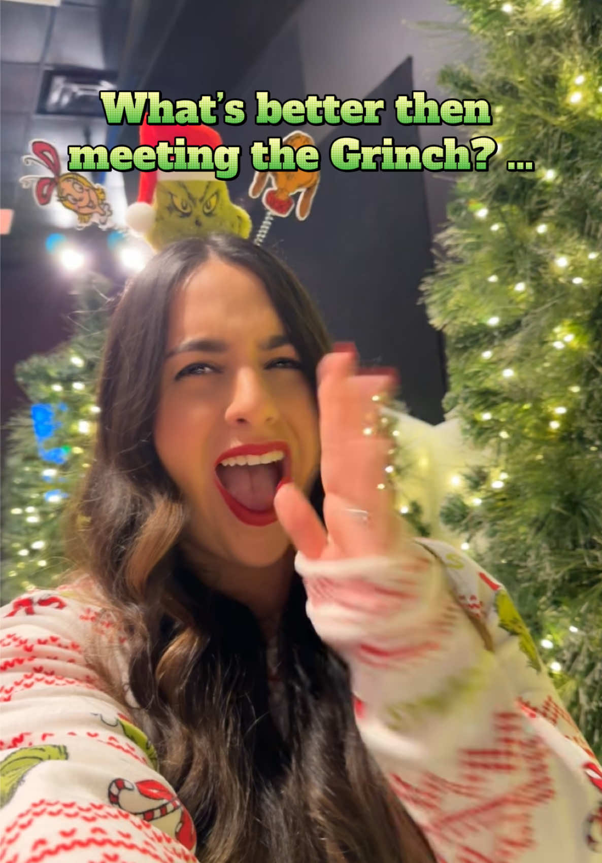 Max is the goodest boy! 🐶🎄🎁 Did you know yoh can get a private meet and greet with not only the Grinch but youll meet his faithful dog Max during the Universal Studios Holiday Tour! Its a must add to your Christmas bucket list!  Thank you @Universal Destinations  for inviting me to join in on your homiday fun! Learn more about the tour on their website!  #universalstudios #universalstudiosholidaytour #maxfromthegrinch #max #thegrinch #grinch #universalorlando 