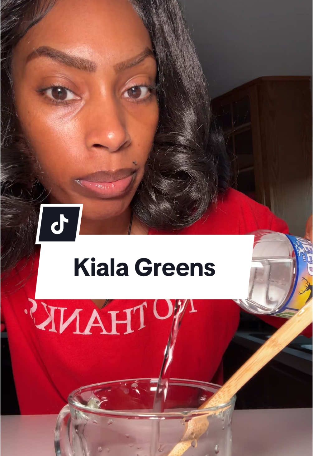 Kiala greens is literally the best tasting green powder I’ve had. Why does it taste sooo good😩. #kiala #kialagreens #guthealth #detox 