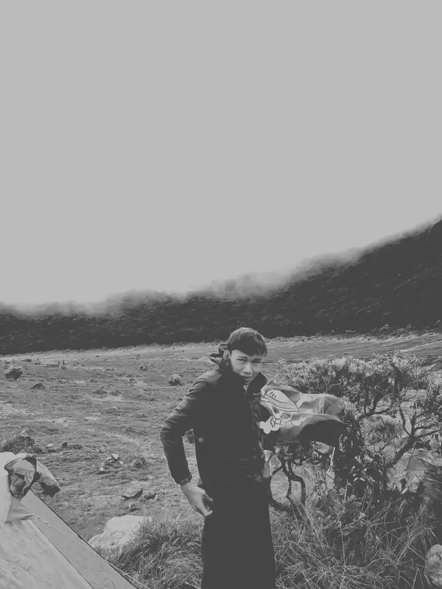 karna di dunia ini ga mesti memiliki 🙂 #gunung #mendaki #alam #fyp #foryou 