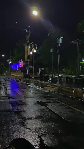 trenggalek after rain🌧️#fyp #rain #night 