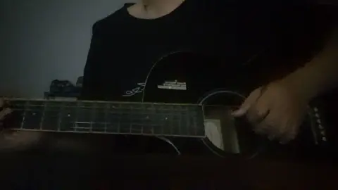 Christmas is coming guitar cover #guitar #xuhuong #tranbinhcover 