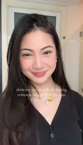 this is how i double cleanse ~ 🤗 #skincareviral #cleansingoil #hadalabomy