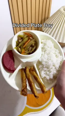 Divided Plate Tray Maganda to mare dahil macocontrol mo na kung ano yung mga kakainin mo. Pwede rin sa mga kids para mas mag enjoy sila kumain dahil maganda yung plate nila. May lagayan ng soup, viand, sauce, fruits at rice.  #MomsofTikTok #kidsoftiktok #mealprep #mealprepideas #meals #ulamideas 