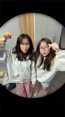 Blink blink blink ✨✨🌟 #chirtsmas #xh #fyp 