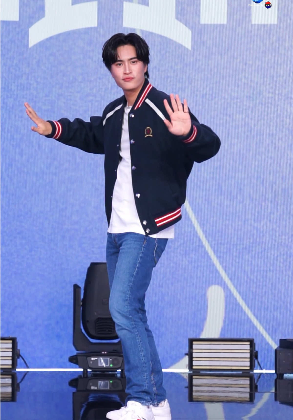 เหนื่อยหน่อยนะ (SOMEONE LIKE ME) DANCE VER. 📺 ติดตามชม #ThailandMusicCountdown ทุกวันอาทิตย์ เวลา 17.30 น. ทางช่อง 3HD สามารถติดตามได้ทาง : https://linktr.ee/tmccountdown #TMCxGEMINI #GEMINI_NT #TMCCountdownpresentedbyPEPSI #TMCCountdown #TrueCJCreations #Ch3Thailand 