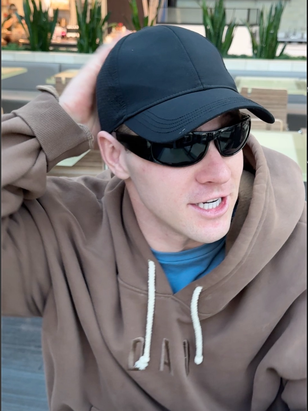 Man figures out how to get out of a first date like a pro 🤯 PART 2 #viralvideo #fyppppppppppppppppppppppp #fyp #dating