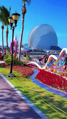 china is very beautiful country #dreamtravel💫 #amazingvideo #realbeauty #travellife #goforyou #irfanchudhary #viralthisvideoo #traveltiktok #foryoupage #travelvideo #travelilinglife 