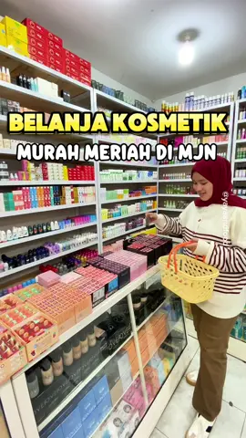 Warga Majene, harus banget natau ini toko kosmetik murah meriah  yg baru buka ❤️ 🏠 TOKO SYAMSINAR  📍 JLN. Lanto Dg Pasewang ,depan Bank BRI Unit Pasar Sentral Majene / Depan  pasar Sentral Majene. ⏰ 07.30 pagi sampai jam 10.00 malam. #mie #miepedas #mieviral #kulinerindonesia #kulinermakassar #sulawesibarat #sulawesiselatan #makassar #pinrang #parepare #polewali #polman #mamasa #majene #mamuju #mamujutengah #topoyo #mandar #bugis  #huntingfood #yayaandfood_