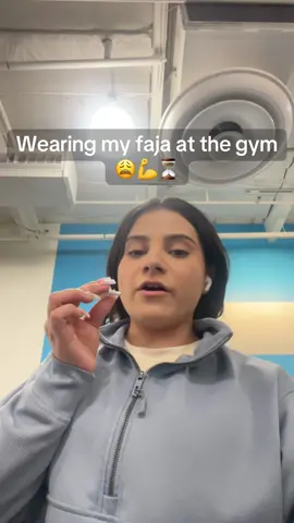 Forgot to record myself on the treadmill but I walked on an incline for 30 Mins #faja #fajas #fajate #waisttrainer #GymTok #foryoupage #fypage #fouryou 