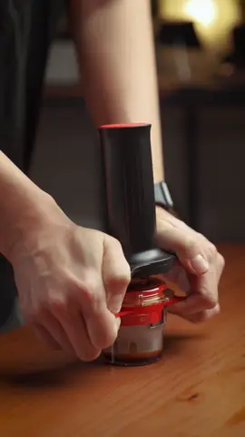 Start making delicious espresso at home for just RM24x.xx😎 . #rok #flair #kompresso #cafflano #cafflanokompresso #kopi #coffee #flair58 