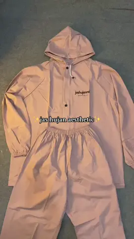 tim yang males pake jas hujan karna bosen sama modelnya itu itu aja wajib punya jas hujan inii #jashujan  #jashujancantik #jashujanwanita #raincoat 