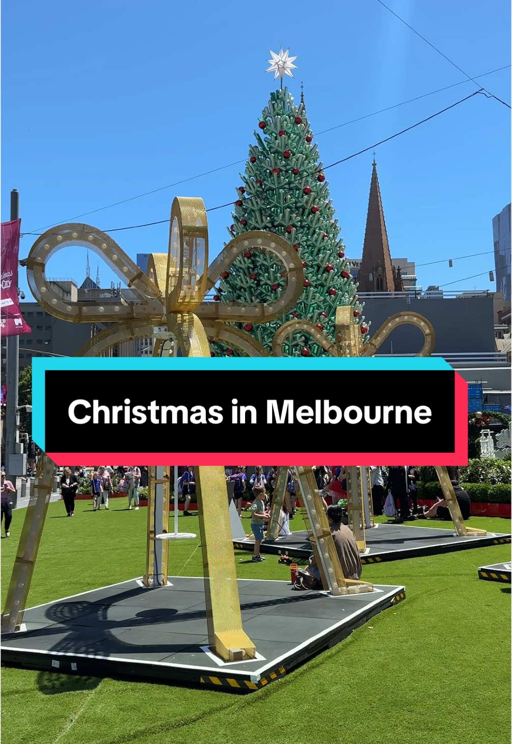 📍 Melbourne CBD Get into the Christmas spirit in Melbourne! 🎄  Check out the decorations and giant tree at Fed Square, visit the iconic Myer Christmas Windows, and catch the Crown Christmas River Show every evening from 9-11pm.  #melbournetodo #christmasinmelbourne #fedquare #myerchristmaswindows #melbournechristmaslights #FamilyFun #thingstodoinmelbourne #holidayvibes #christmas 