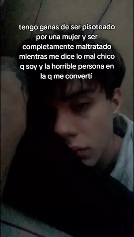 esta canción me da ganas de una dominatrix #fyp #parati 