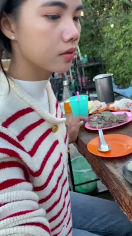 เกืิอบ555#นี้คือการแสดงชมเพื่อความบันเทิงเท่านั้น @sisisak99 