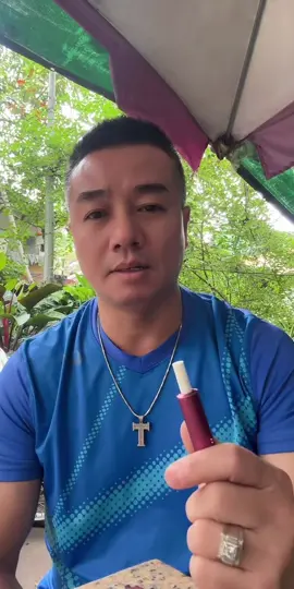 🆘 Cảnh báo có rất nhiều nick tên khác nhau lấy hình ảnh của tôi tạo nick ảo để  làm những việc xấu xa… Ai đã bị chúng đào lửa nên báo cơ quan Công An sớm vào cuộc để làm rõ sự việc nhé! Mong mọi người chia sẻ giúp video này! Xin cảm ơn! 