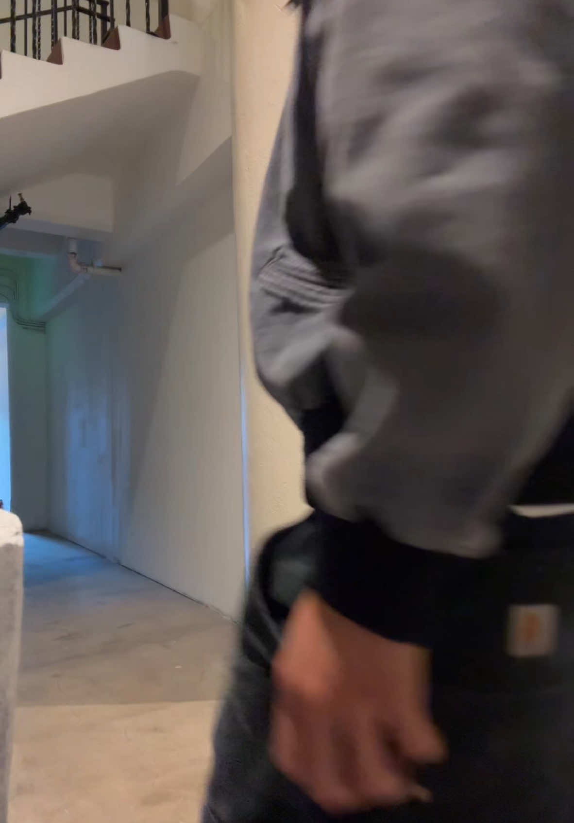 #Greetings is this outfit trash somebody b honest #AustinButler 