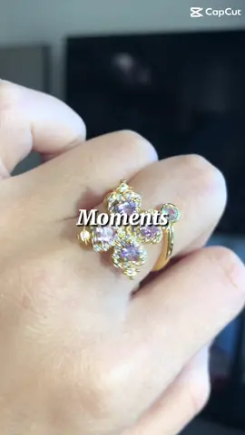 #fashion #cute #vibes #jewelry #jewellery #jewelrytips #jewelryset #chic #jewelrylover #jewellerylover #bracelet #braceletlover #necklace #necklacelover #earrings #earringlover #earringlovers #earringsaddict #earringaddict #ring #ringlover #anxietyrelief #anxietyring #fidgetring #spinningring #sliderbracelet 