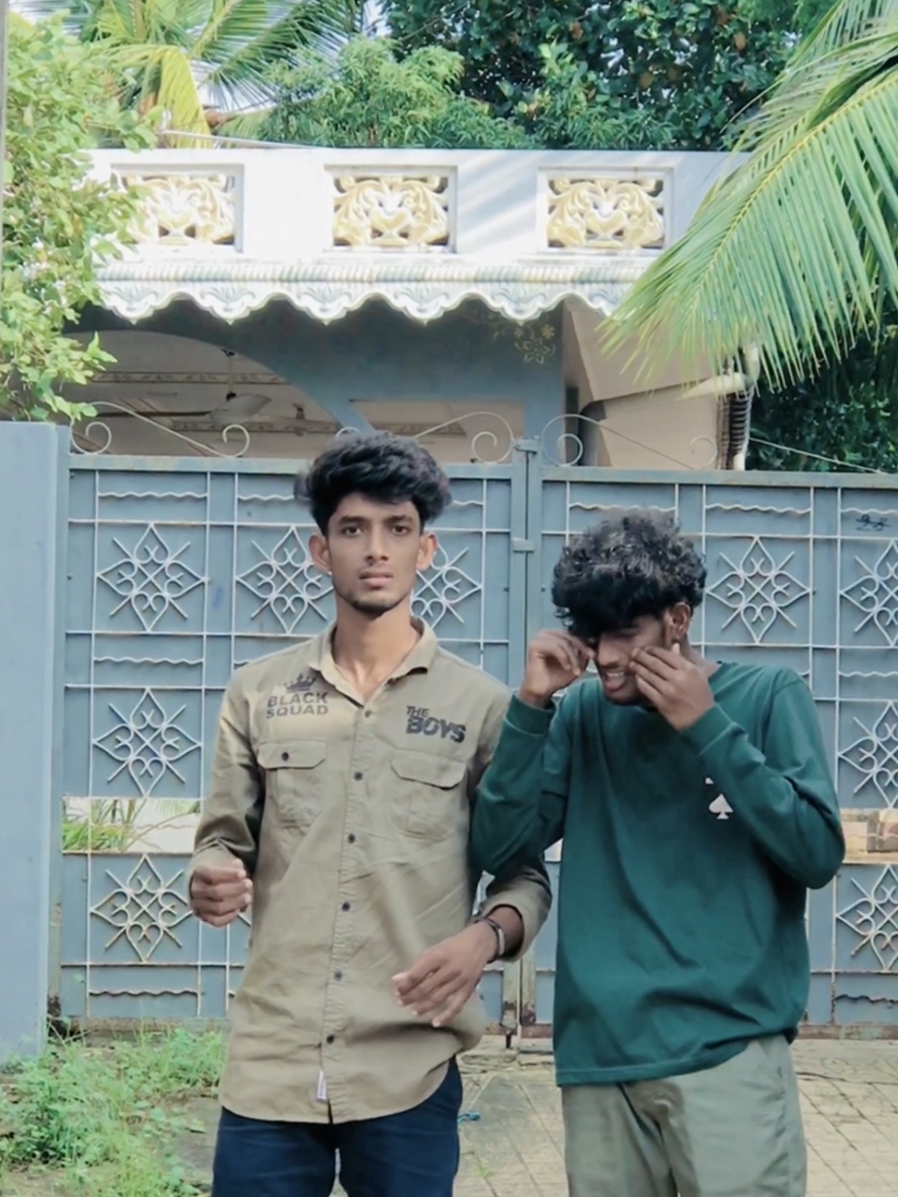 🐟 Meenu Kadichchidichu 🐠😅 #watchtillend #tamilfunnyreels #justforfun #❤️🥰 