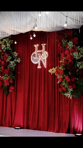 Ở đây có chiếc back màu đỏ #trangtritieccuoi #hỷdecor #dongthaptv #dongthap66 #damcuoimietvuon #damcuoimientay #caolanh #caolanhdongthap #damcuoinha #trangtricuoi #dongthapquetoi #weddingtok #ideawedding #đồngthap #hỷ #decor #trangtritieccuoicaocap 