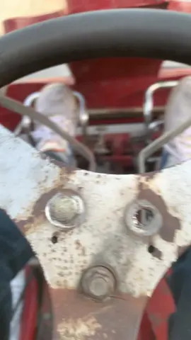 منو جان موجود اليوم يكتب بتعاليق😂😂#سيارات #سيارات_سبورت #سيارات_سباق #سفرة_مدرسية #CapCut #سفرة_سفوري #نوارة_الاملاك_السياحية 