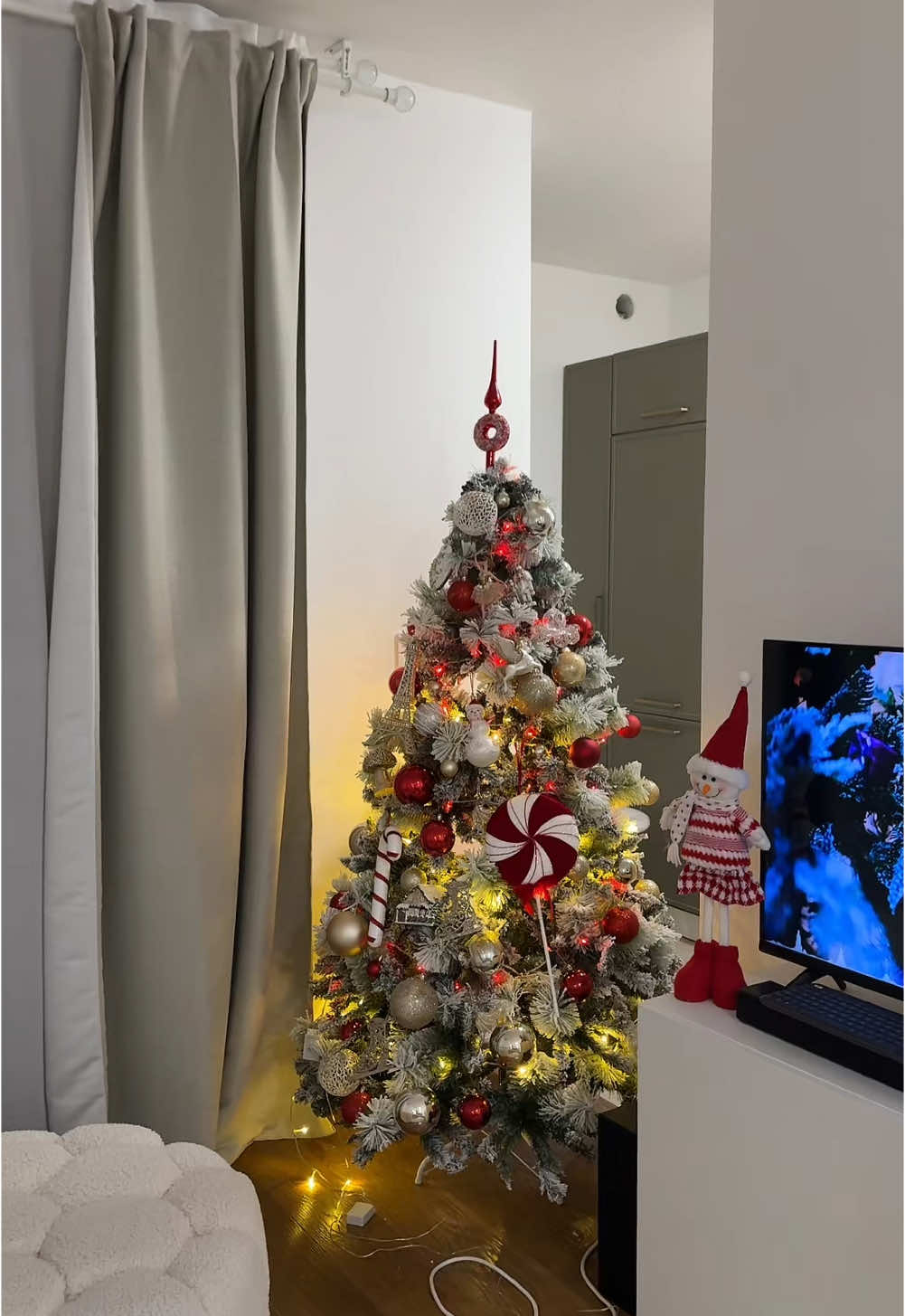 Da li vam se dopada kako je sve ispalo? 🎄🥂❤️‍🔥