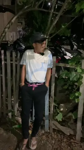 Senior dero ketika masuk lingkaran🤣#pangeranhayal #komedi #fypシ #palu 