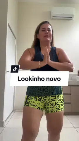 Mostrando meu lookinho novo p voxes 😍 #look #treino #gym #dlk 
