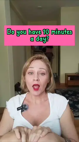 Do you have 10 minutes a day????  Go here 👇🏼  englishevolution.org And check out the Academy ♥️  I'm working really hard to make it amazing and affordable 👍🏼  #englishiscool #englishgrammar #speakenglish #learnenglish #english #americanenglish #englishspeaking #englishtips #englishclasses #englishevolution #englishteachers #englishlearning #dailyenglish #englishvocabulary #englishpronunciation #phrasalverbs #englishmotivation 