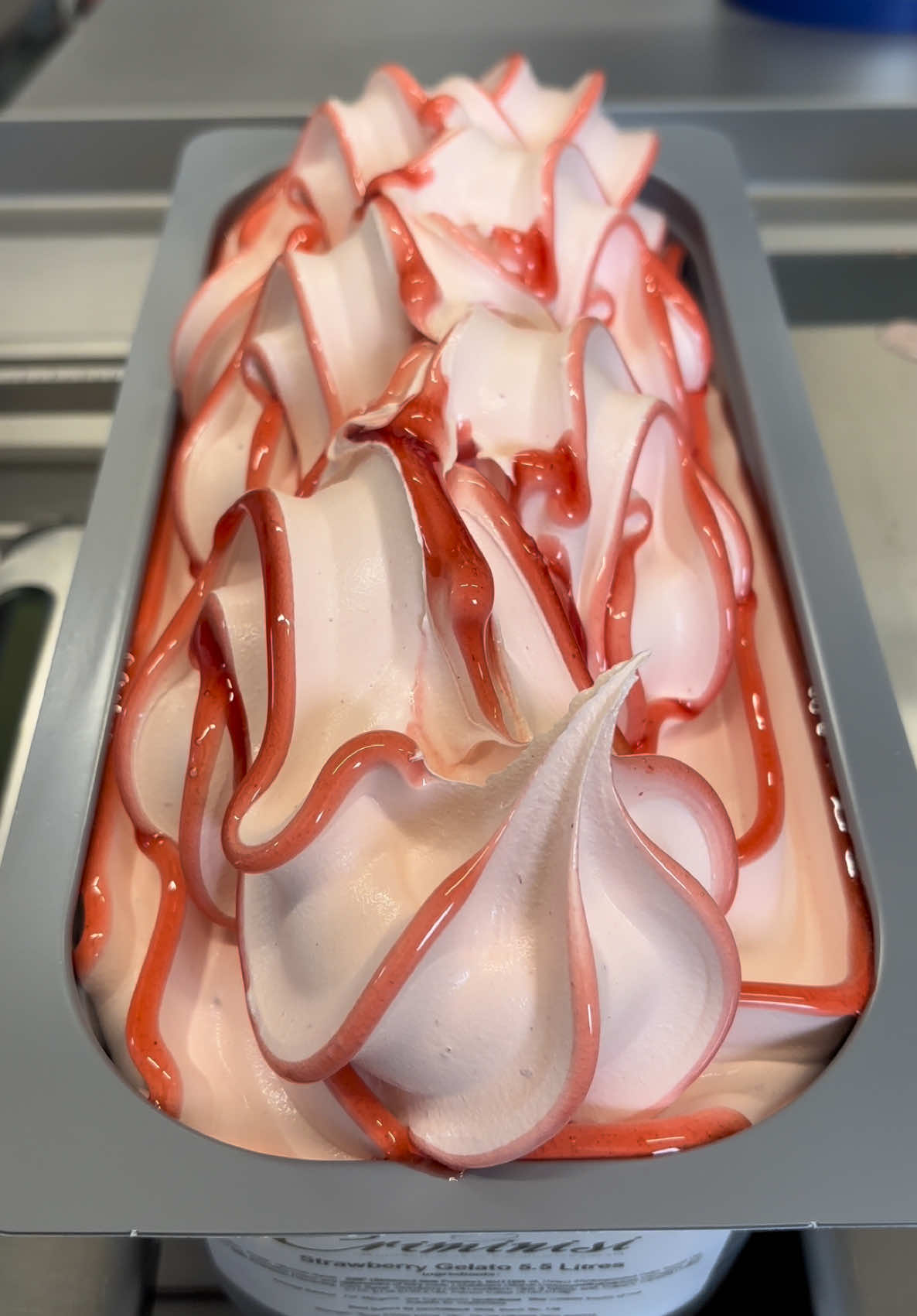 New Shape, Same Beautiful Taste🍓🍦 #gelato #icecream #asmr #food #satisfying #Foodie #dessert #streetfood #strawberry #desserts 