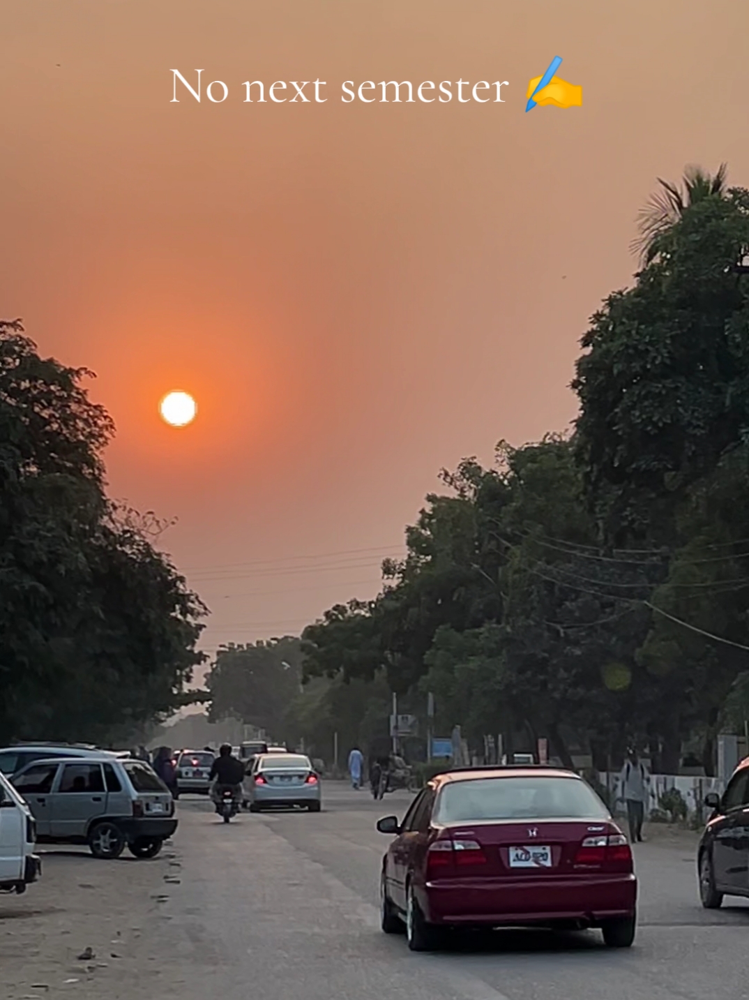 The End of last semester. End of an Era 💔 #universitylife #lastdayatuniversity #lastsemsterdiaries #lastsemster #kurian #lastsunset #lastexam #8thsemster 