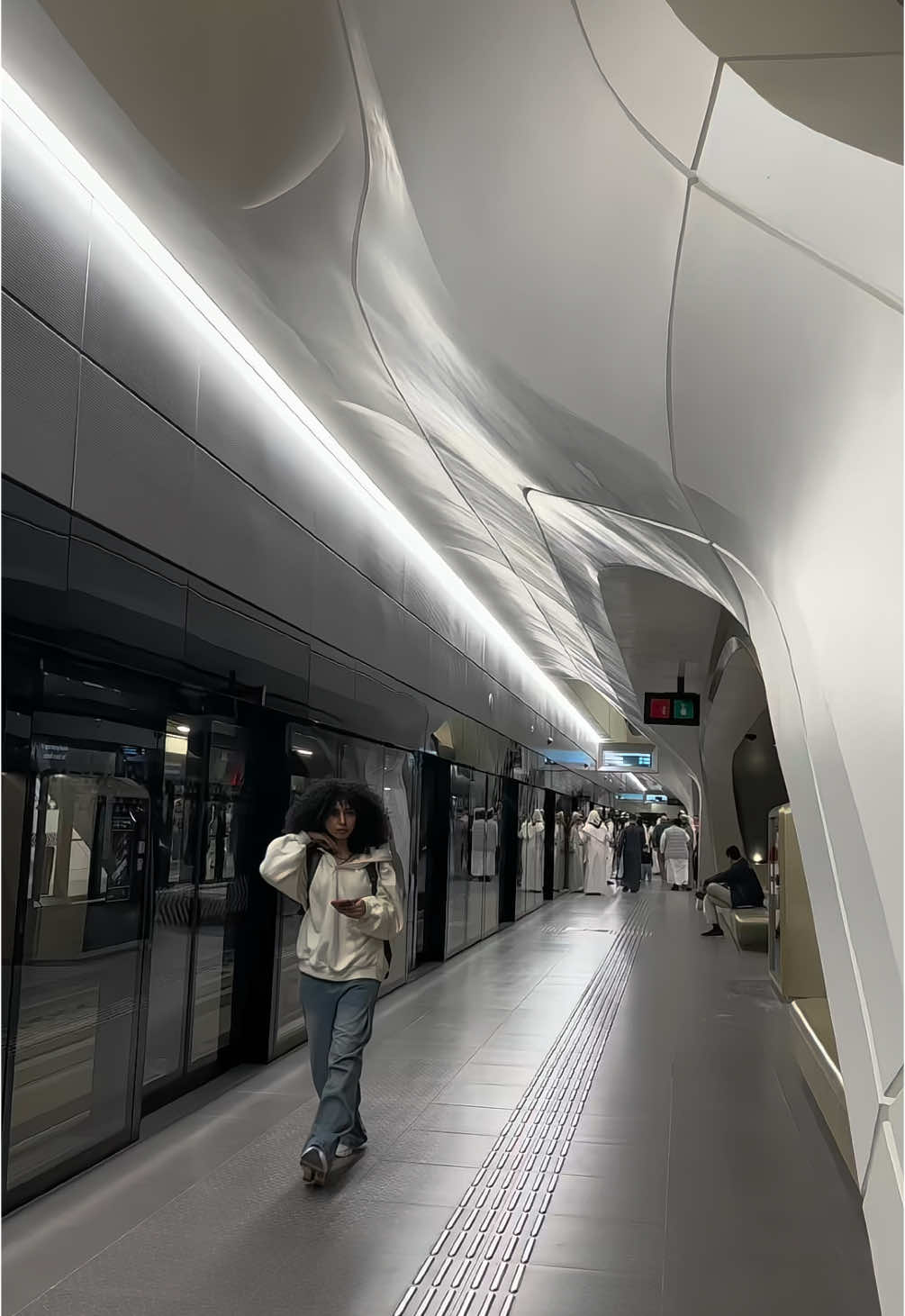 #riyadh🇸🇦 #الرياض #fyp #اكسبلور #explore #مترو_الرياض #قطار_الرياض #riyadhmetro #metro 