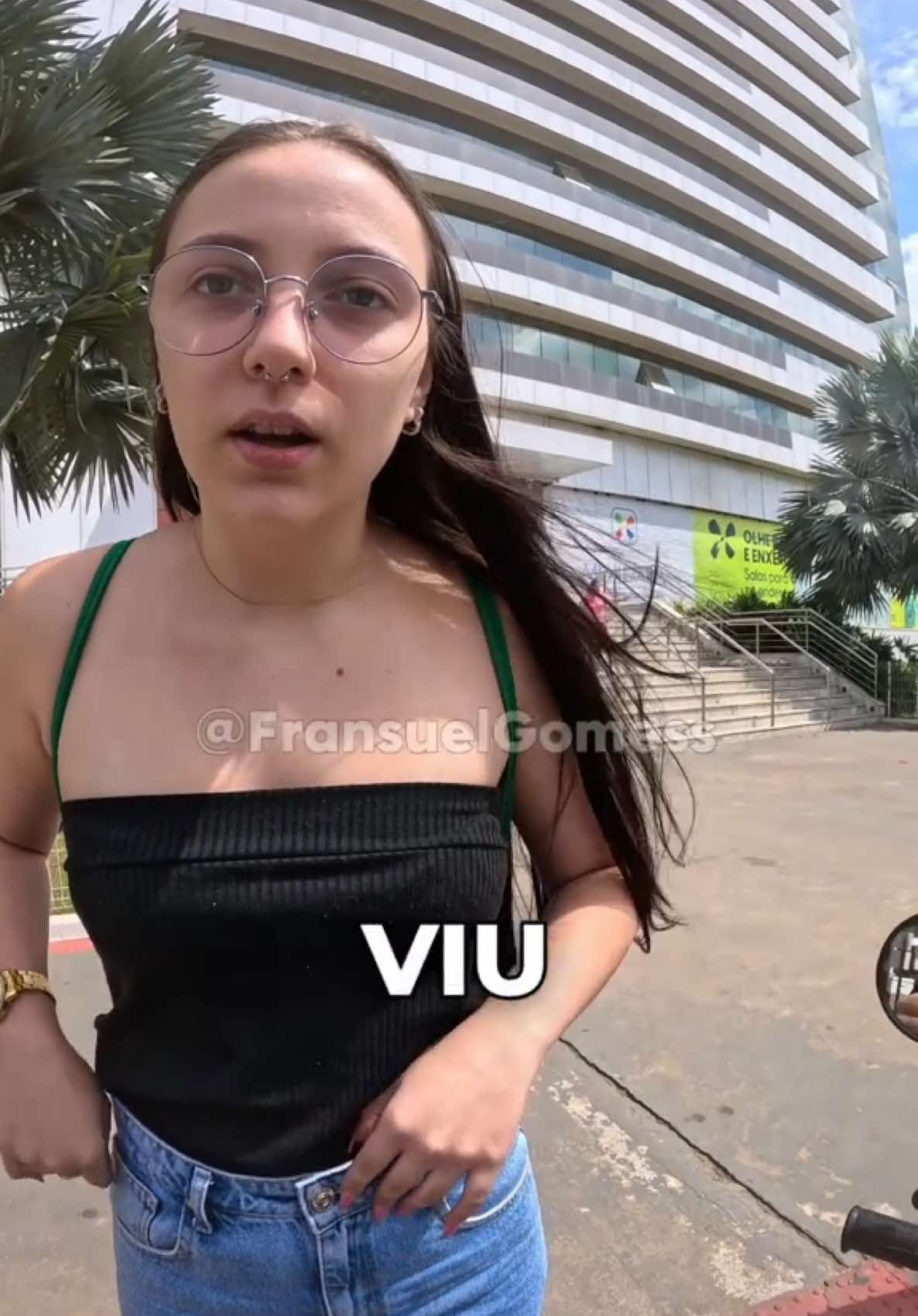 De moto taxi a jogador de futebol 😂 #humor #mototaxi  #engraçado #motovlog #comedia  #cantadas #viral #honda 