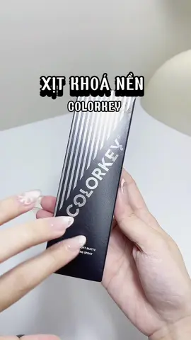Xịt khoá nền Colorkey bí quyết giữ lớp nền xinh suốt ngày dài #colorkey #xitkhoanen #lamdepkhongkho #fyp 
