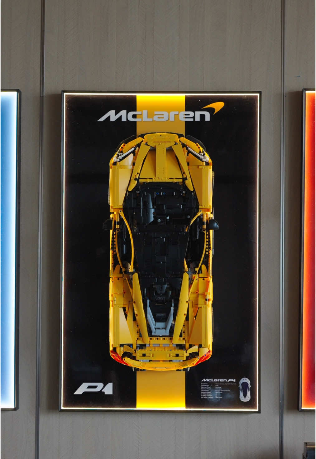 Special frame for McLaren P1#legoframe #lego #legodisplay #legomclaren 