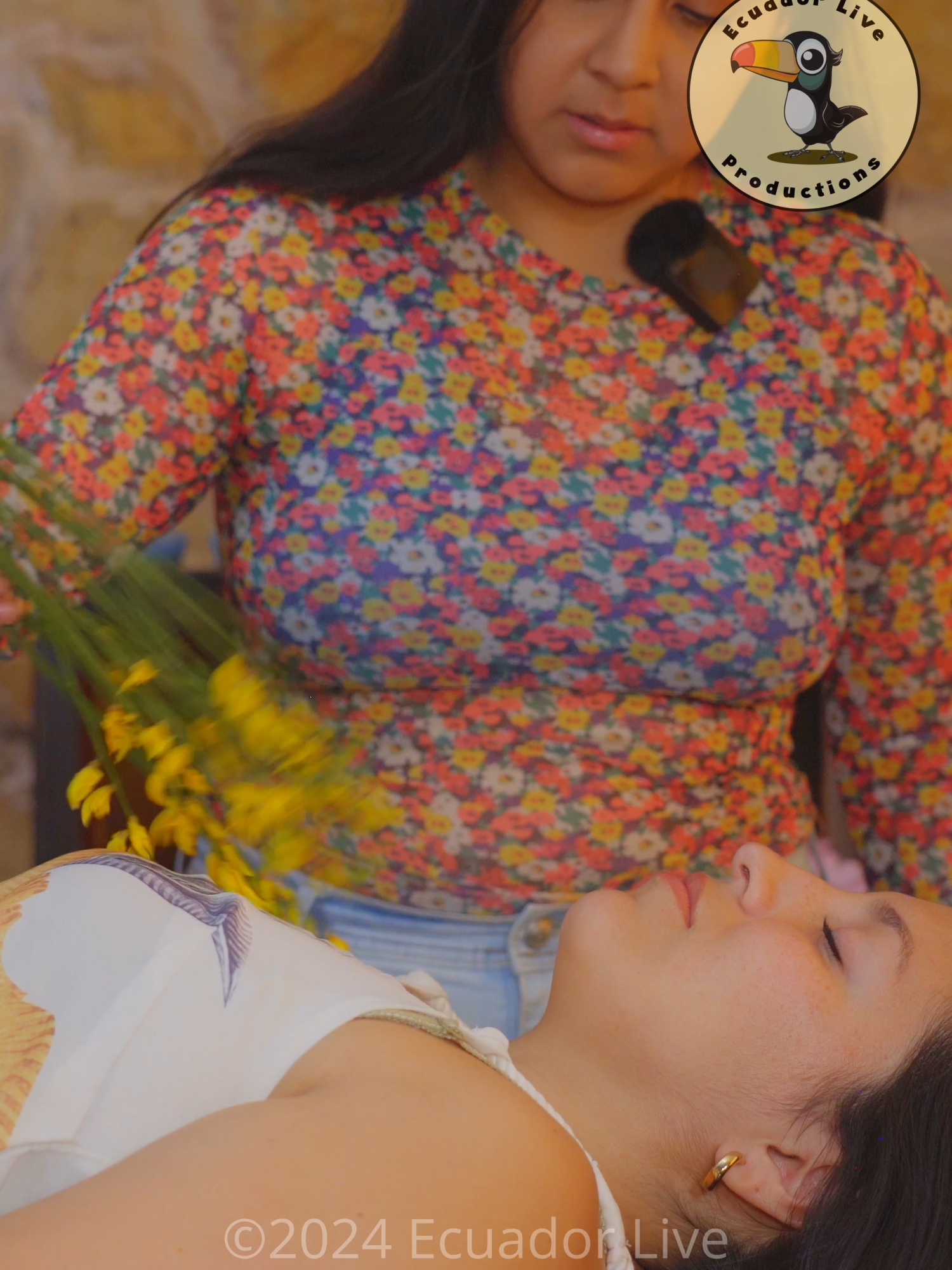 Part 2: In this video, María Elisa gives Carolina a relaxing ASMR massage with soft, gentle whispering sounds to help you sleep... 😊 #asmr #asmrsounds #asmrtingles #asmrtriggers #asmrvideo #asmrrelax #relaxation #relax #asmrwhispering