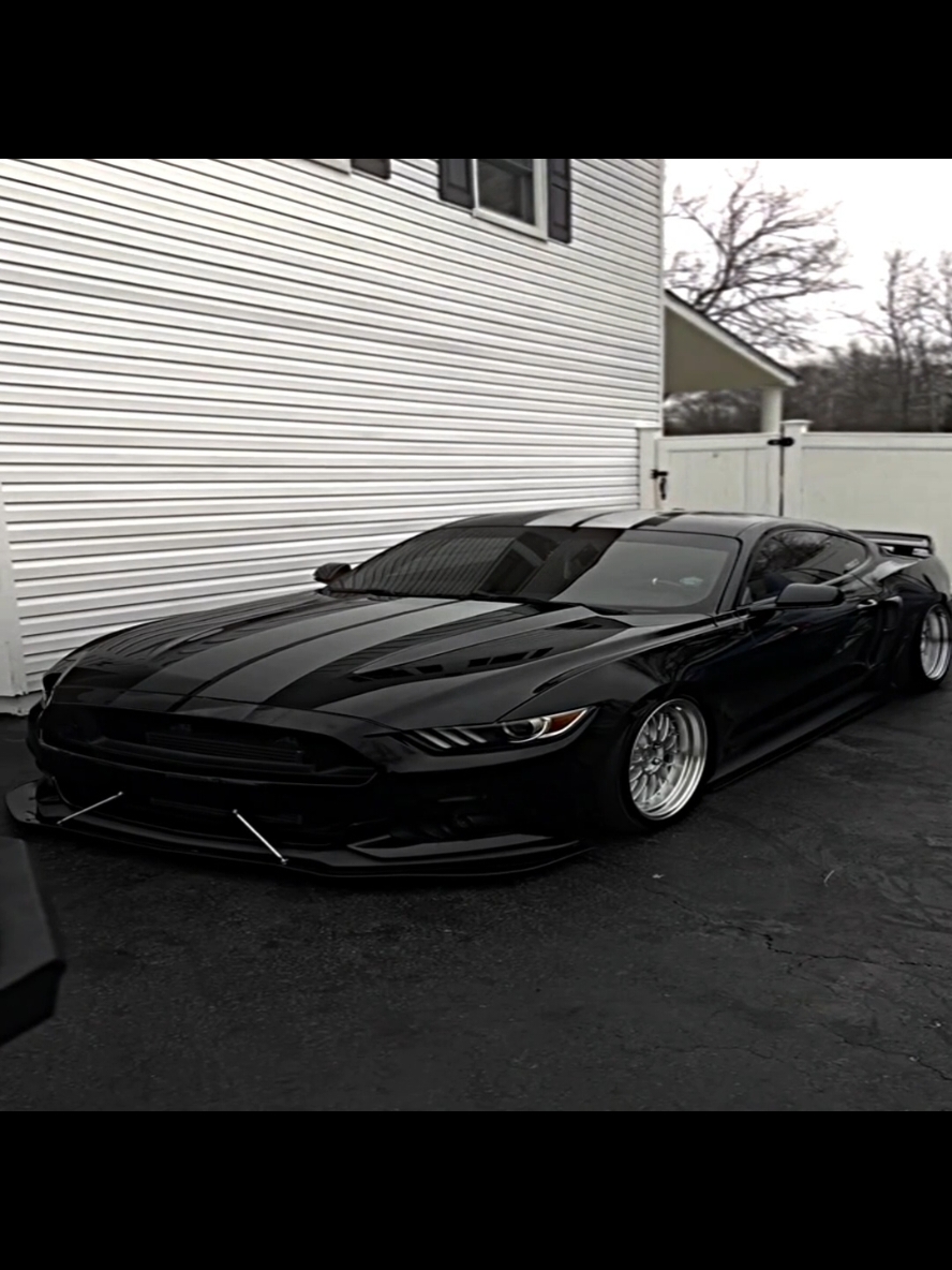 clips by: @Poulos_2.3                               #car #cars #edit #foryou #fyp #fypシ゚ 