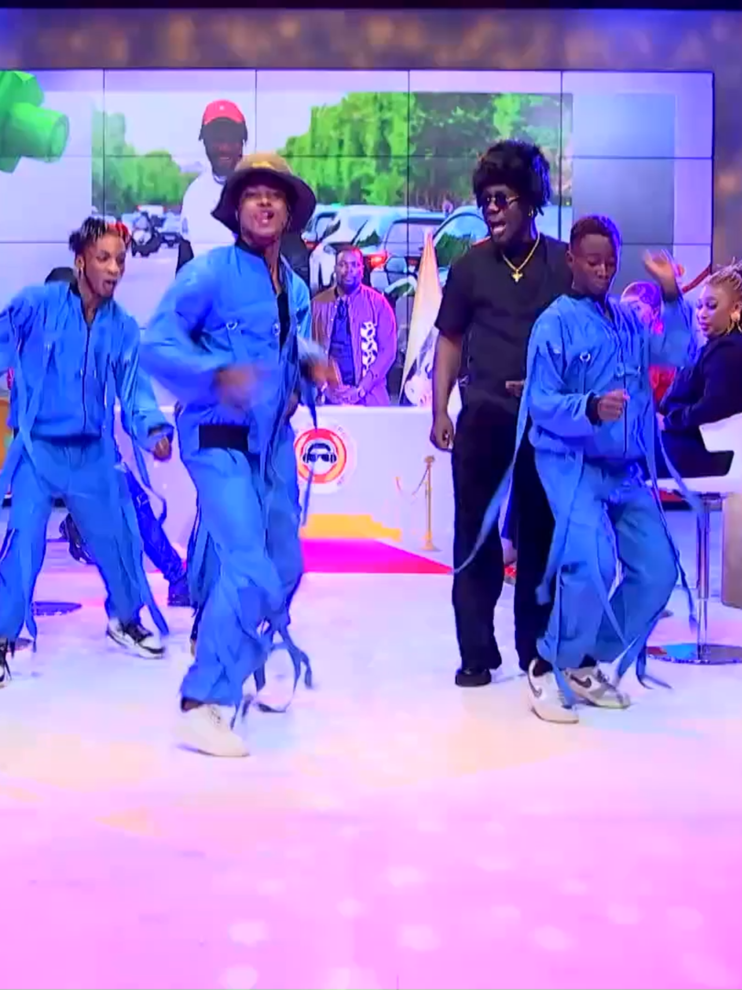 Dydy Yeman dans Showbuzz