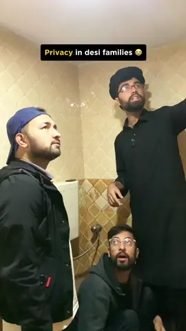 Lkn dusre washroom me tu mummy hn 😭 #nallyberozgar #content #creator #virał #video #relateable #foryouu #privacy #desi #house 