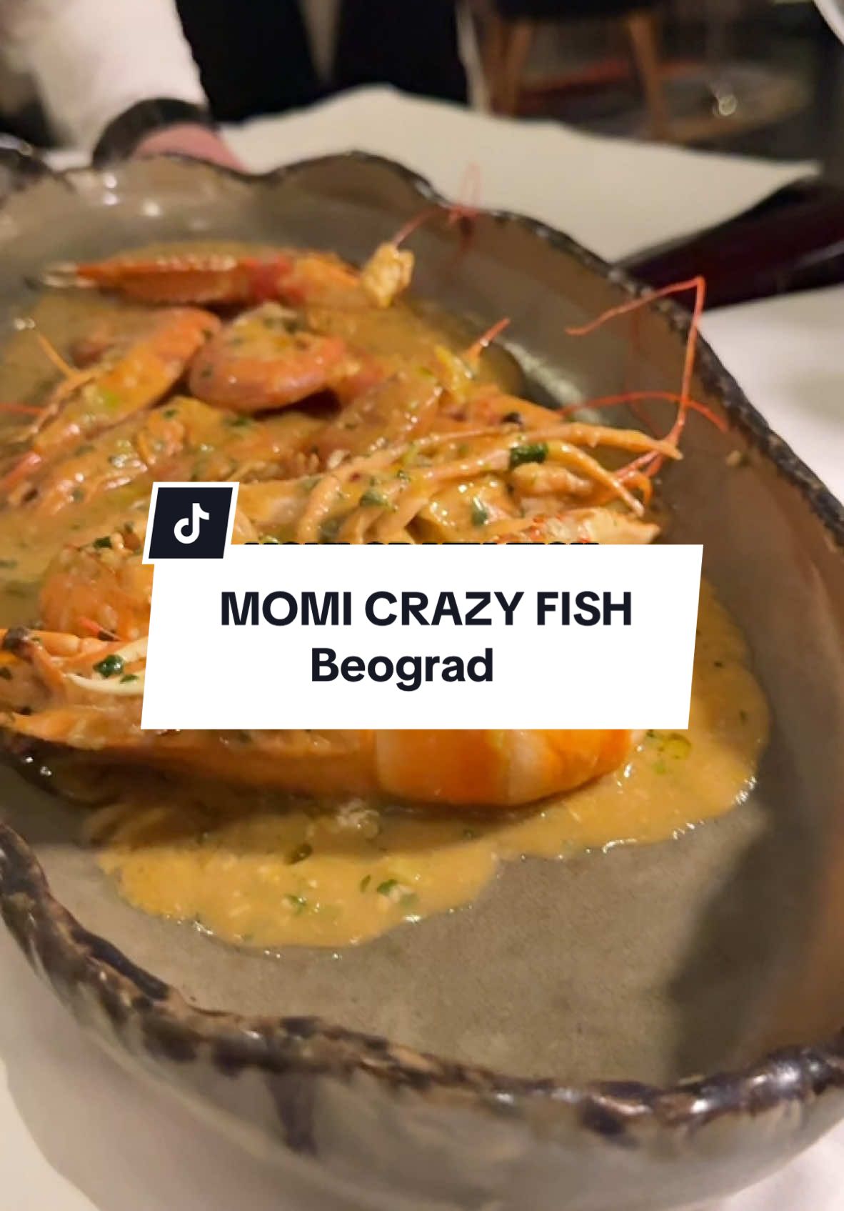 Momi Crazy fish, TC Galerija, Beograd Ako ste planirali malo morske specijalitete, evo ih. 😎 Ja sam manje-više čest gost tako da sam dobrano upoznat sa menijem, ovo je sada neki miks uglavnom po pola porcije kako bih probao više stvari. Kao što rekoh, za nekoga sve za svakog po nešto varijanta tako da ko šta voli, ono što ne biste smeli nikako da preskočite je lobster bisque koji je savršen.👌🏼🔥