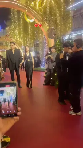 Perfect match ❤️‍🔥❤️‍🔥  #SIAMPARAGON19THxTATEOOM #เทศน์อุ้ม #tateoom #เทศน์ไมรอน #อุ้มอิษยา #oomeisaya #tatemyron 