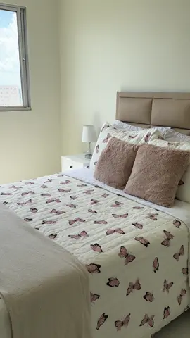 quem amou?🦋✨💗 #morandosozinha #camaposta #cobreleito 