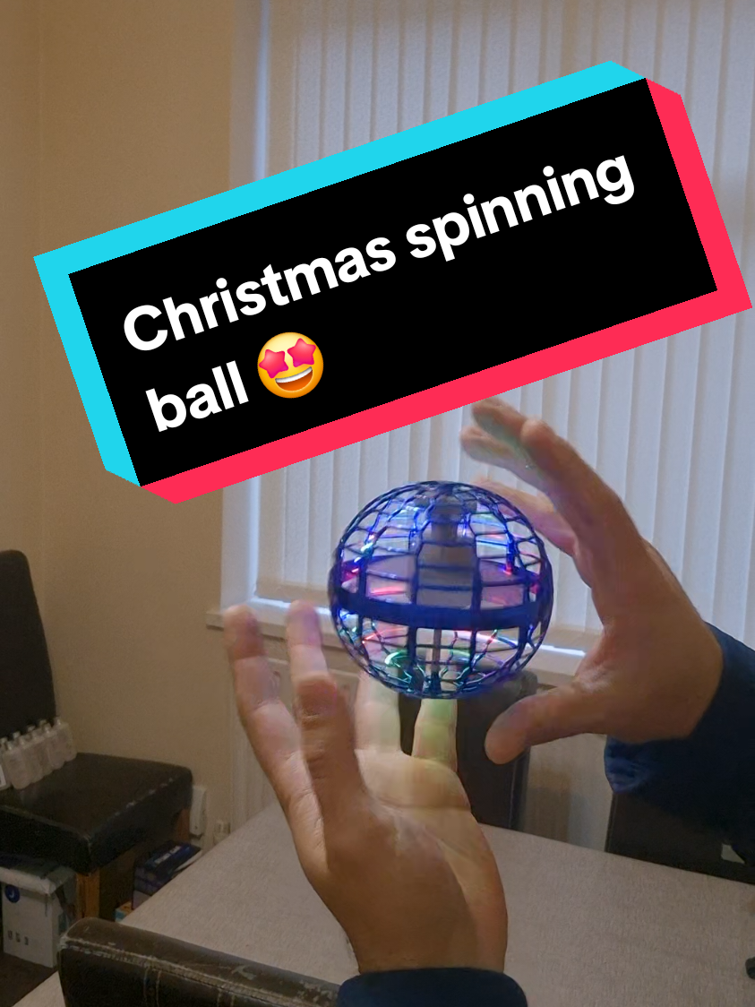 spinning boomerang ball is so much fun! #boomerangball #boomer #kidstoy #tiktokmademebuyit #Christmasgift #tiktokviral #toys #kidstiktok #powerplaypro 
