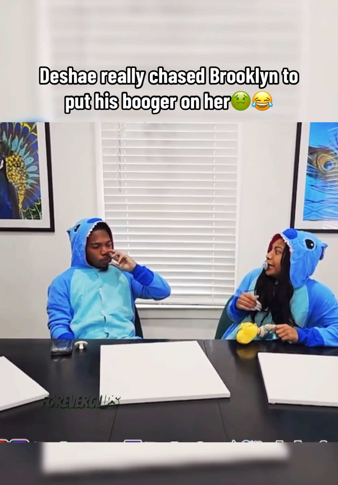 😂😂 #trending #fyp #foryoupage #viral #random #deshaefrost #brooklynfrost @Deshae Frost @theyenvybrooklyn 