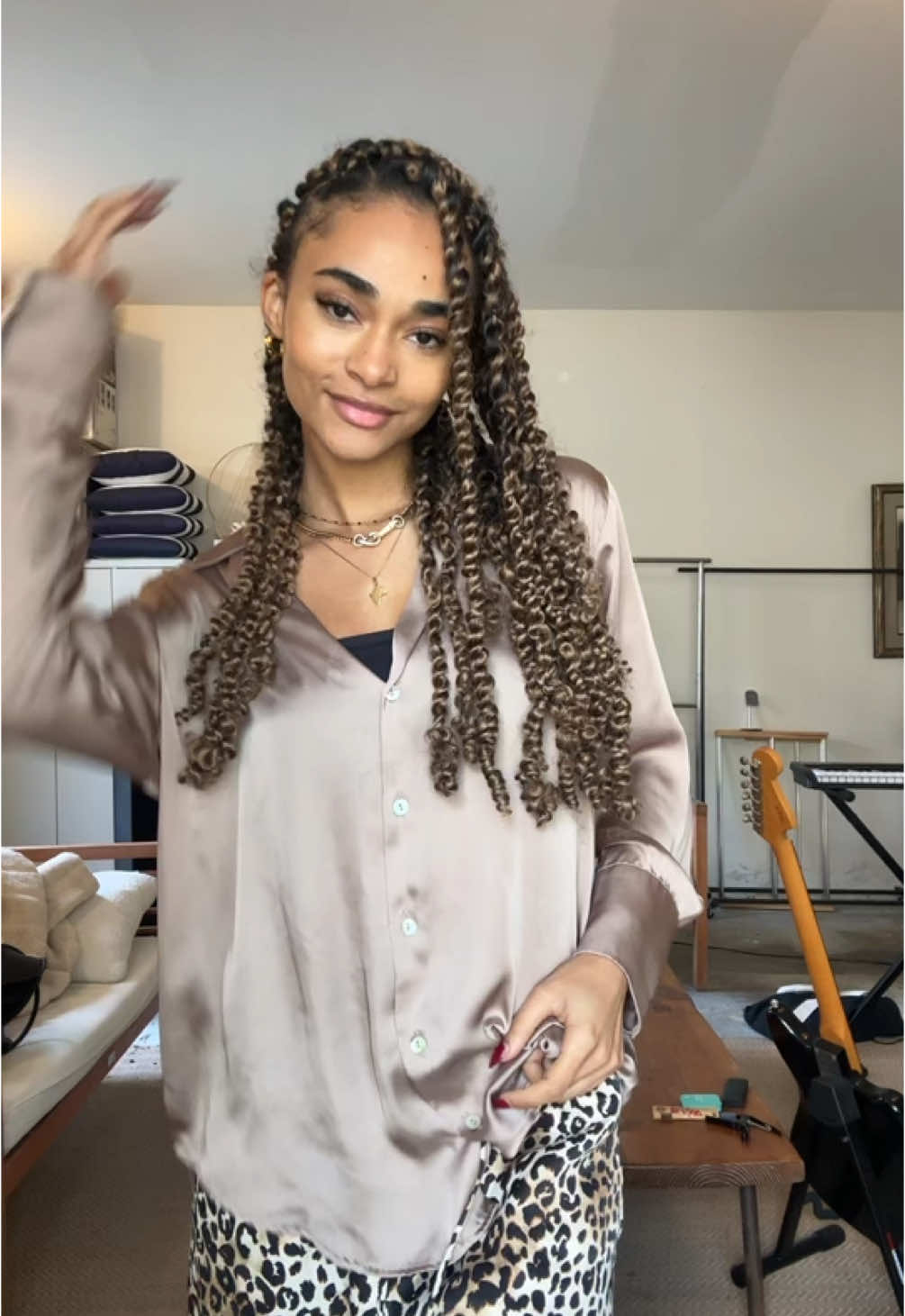 My girl @HEYOON so proud of u ❤️ 