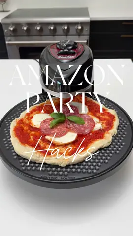 Host a homemade pizza night!!🍕👌🏼   #amazon #amazonfinds #amazonhacks #amazonmusthaves #lifehacks #LifeHack #amazonhome #xmas #christmas #holidayhacks #holiday #holidays #holidayfood #party #host #hosting #partyhacks #pizza #pizzaparty #pizzanight #homemadepizza